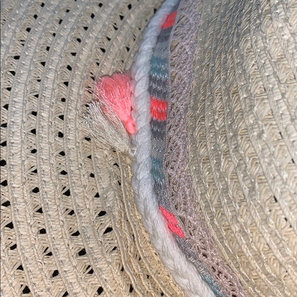 Women’s Decorative Cowboy  Hat 🤠 - Picture 4 of 6